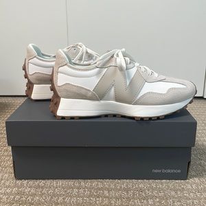 New Balance 327 Moonbeam Timberwolf